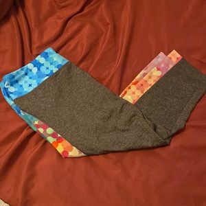 Lularoe Jade capris size large